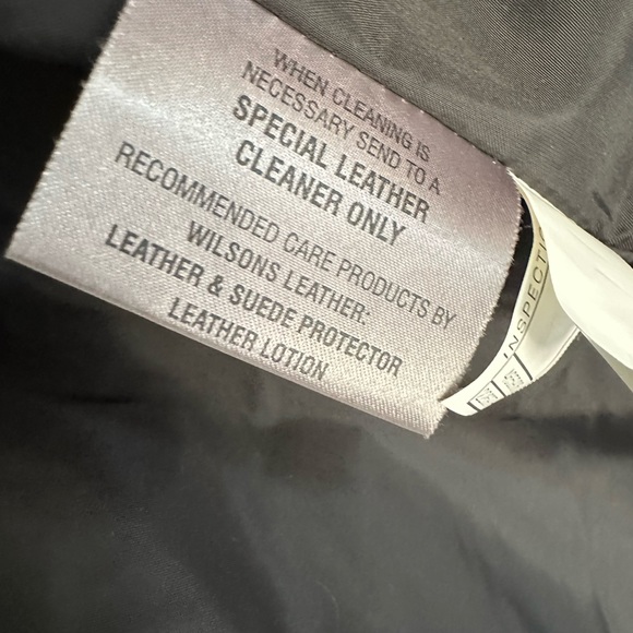 Wilsons Black Leather Blazer size L. EUC - Picture 8 of 12